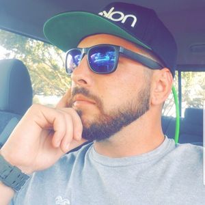 Meet your Posher, Bradley